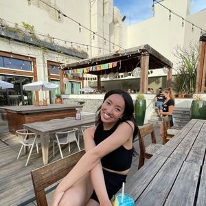 Meet your Posher, Maria